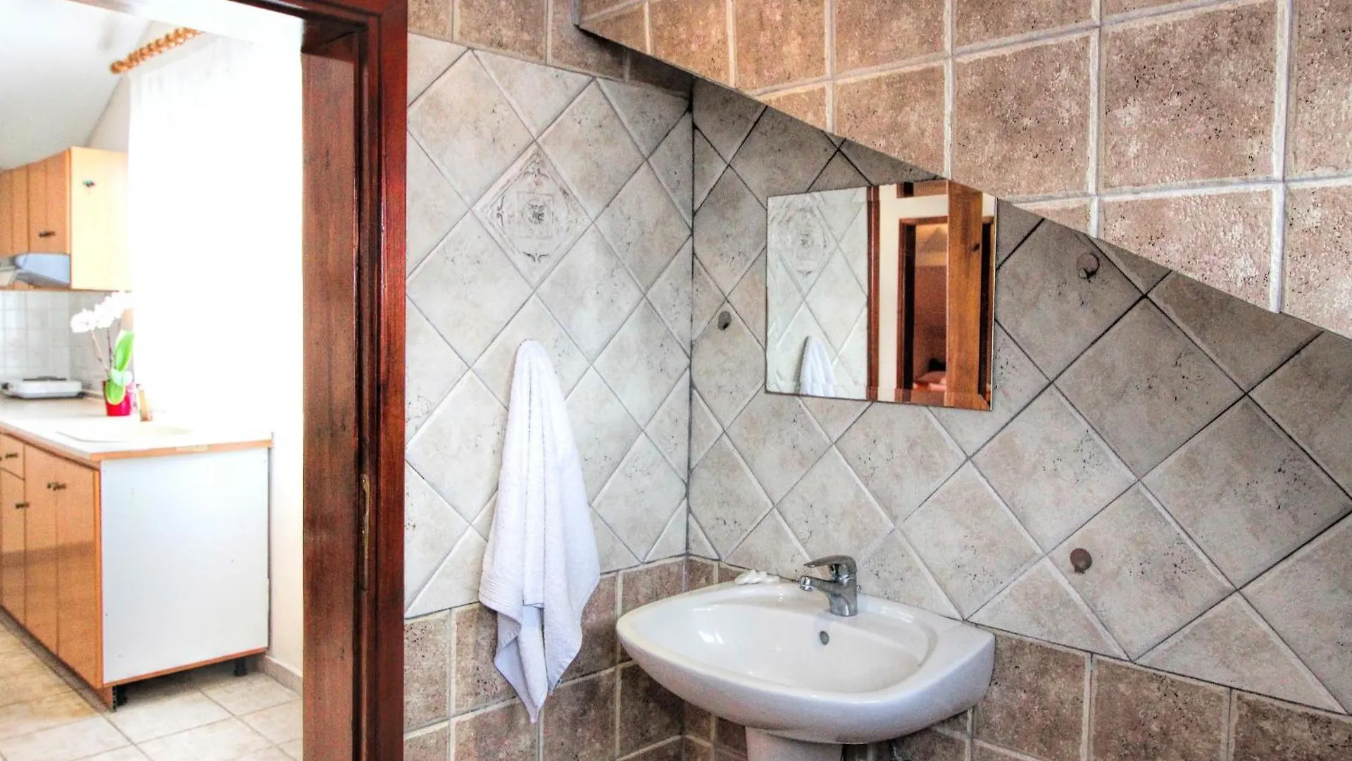Golden Sun Studios Kallithea  Aparthotel Kallithea (Chalkidiki)